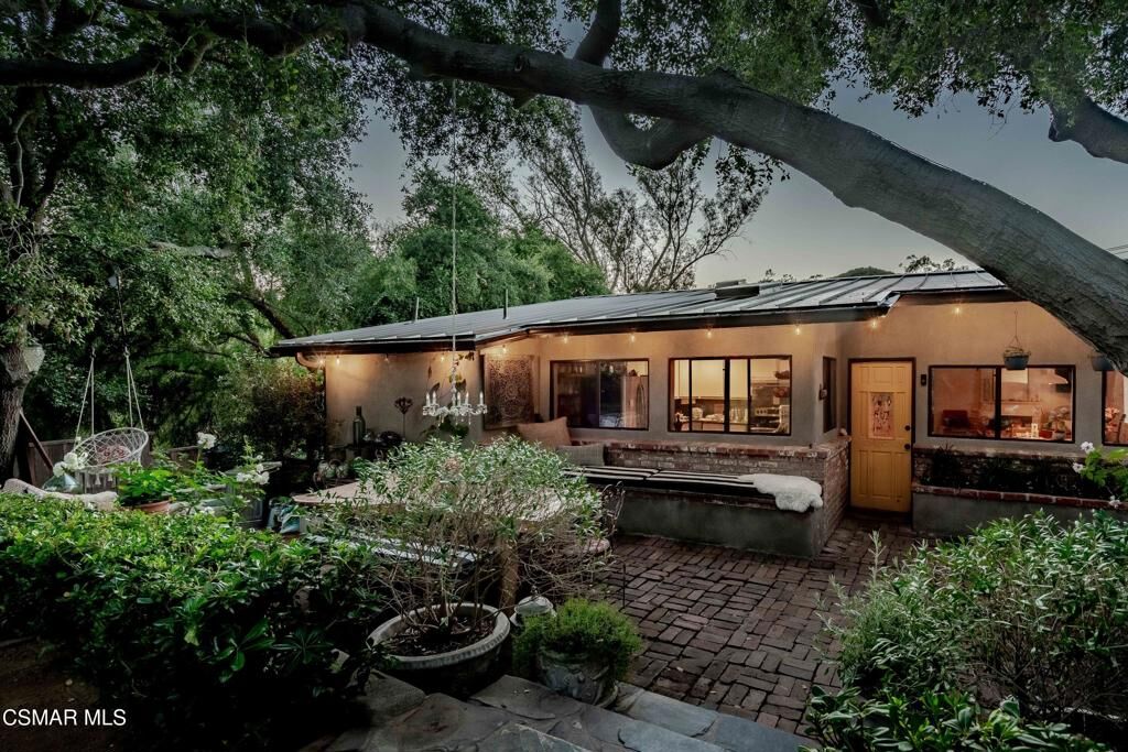 Property Photo:  20666 Cheney Drive  CA 90290 
