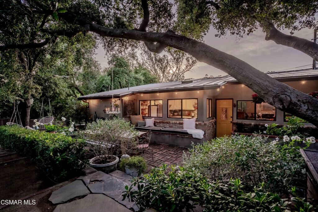 Property Photo:  20666 Cheney Drive  CA 90290 