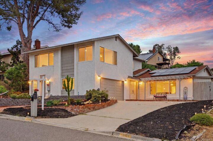Property Photo:  13104 Lakeview Granada Drive  CA 92040 