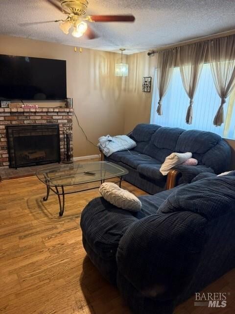 Property Photo:  640 E Creekside Circle  CA 95620 