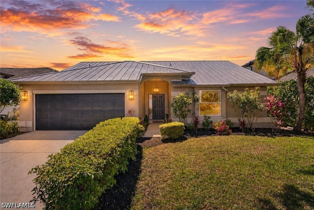 Property Photo:  10987 Fieldfair Drive  FL 34119 