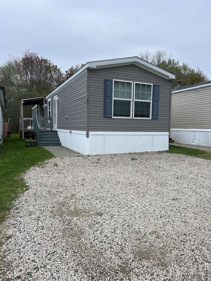 Property Photo: 27 Adams Park NH 03870
