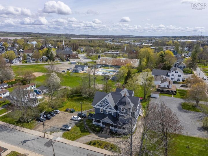 Property Photo: 257 Wiley Avenue S NS B0N 2T0