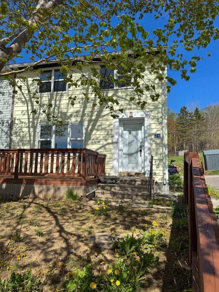 Property Photo: 24 Hillside Drive NS B0S 1H0