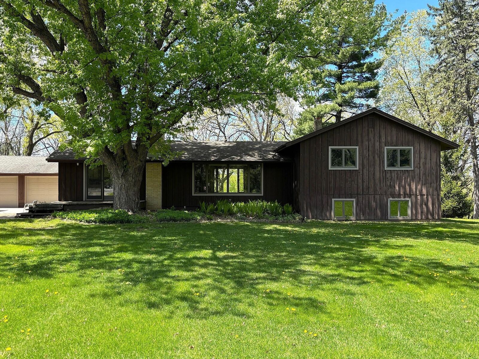 Property Photo: 1447 Sterling Street S MN 55119