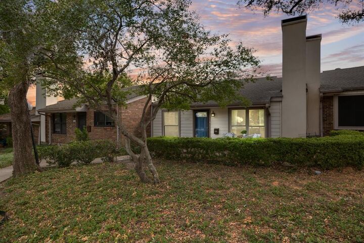 Property Photo: 13644 Brookgreen Drive TX 75240