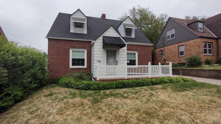 Property Photo: 2926 Douglas IA 51104