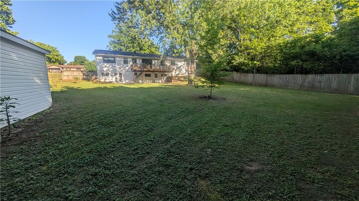 Property Photo: 117 N Cynthia Avenue AR 72730