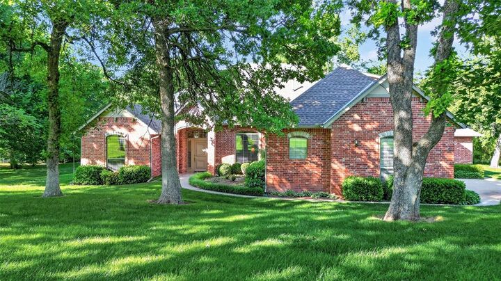 Photo de la propriété:  7400 Oakwood Creek Road  OK 73034 