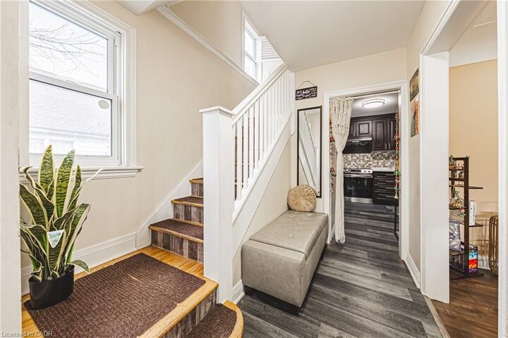 Property Photo:  5 West 3rd Street Main  ON L9C 3J5 