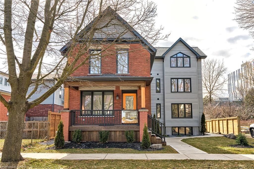 Property Photo:  93 Louisa Street 2  ON N2H 5L9 