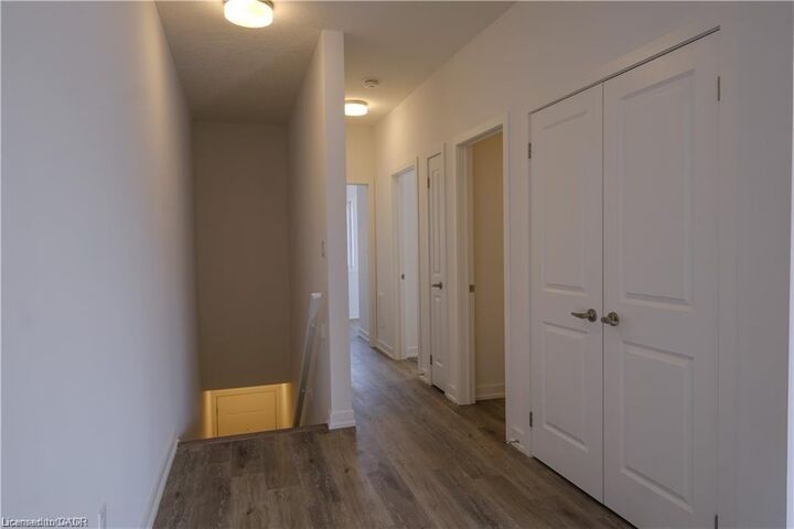 Property Photo:  205 West Oak Trail 58  ON N2R 0R9 