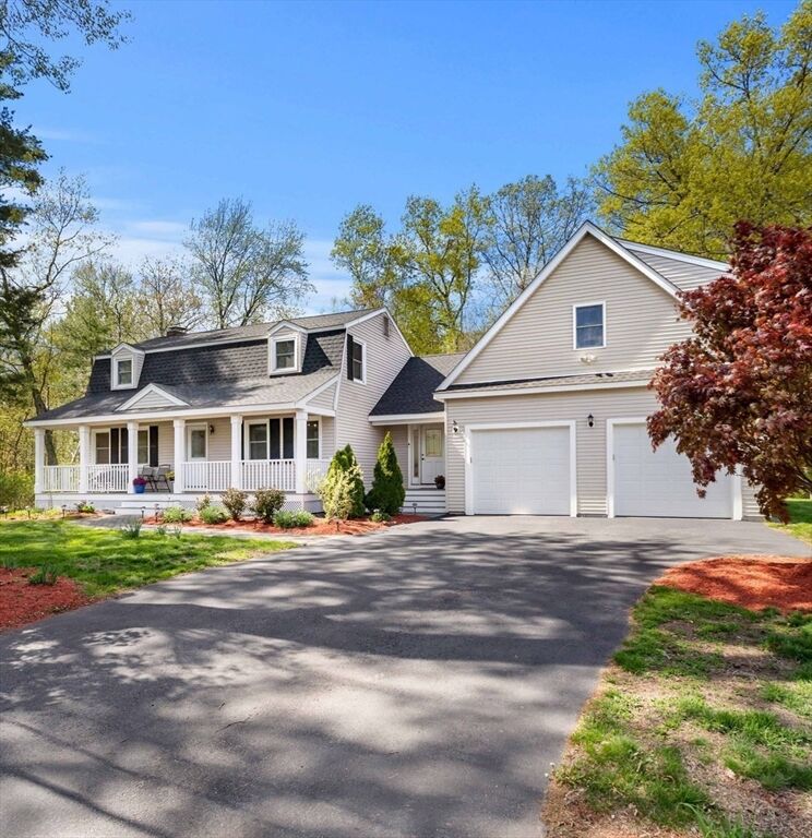 Property Photo:  5 Forrest Rd  MA 01886 
