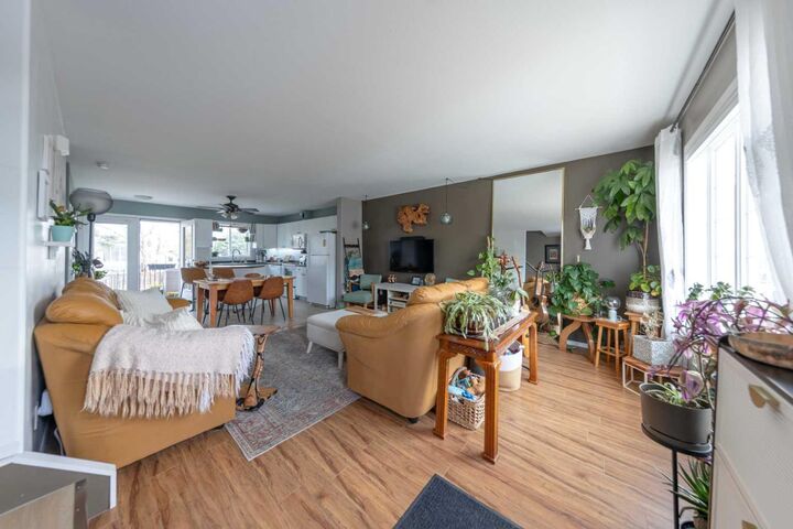 Property Photo:  4811 47 Avenue 316  SK S9V 0T9 