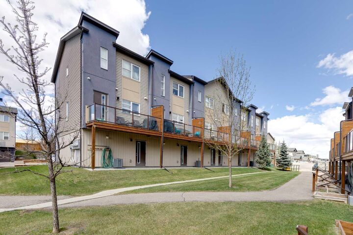 Property Photo:  2461 Baysprings Road SW 305  AB T4B 4C6 
