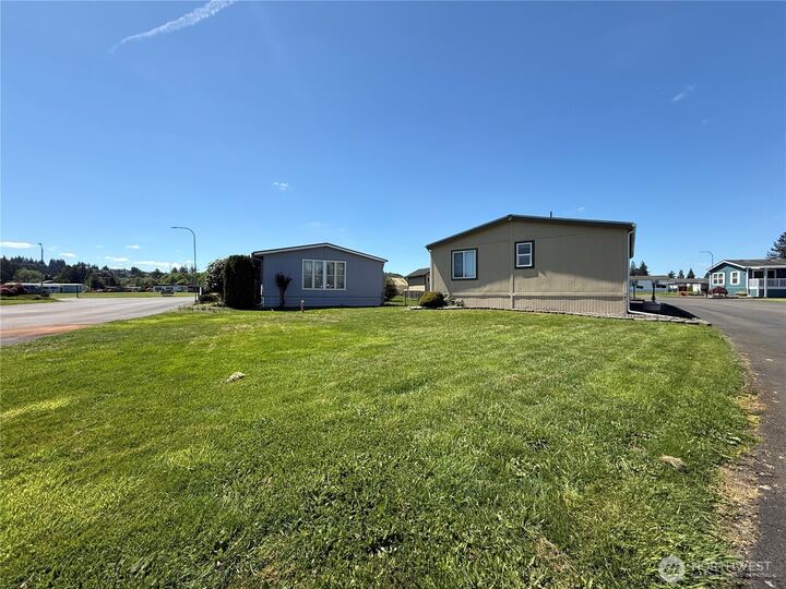 Property Photo:  330  Carefree Circle  WA 98520 