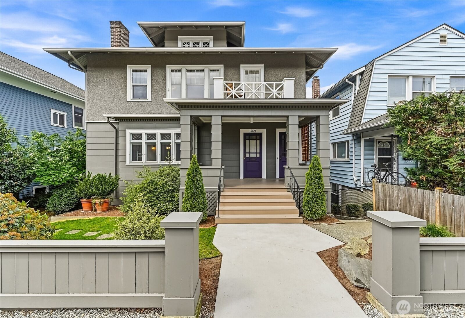 Property Photo: 2025 Boylston Avenue E WA 98102