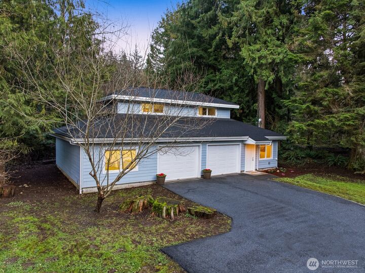 Property Photo: 12407 Upper Preston Road SE WA 98027