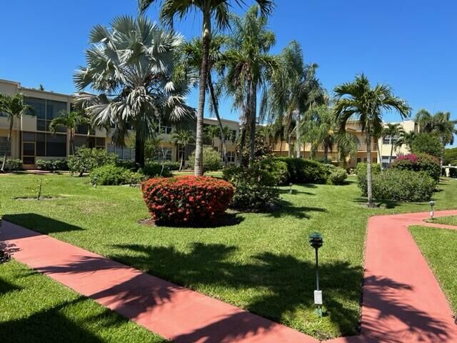 Property Photo: 1250 Atlantic Shores Boulevard 105 FL 33009