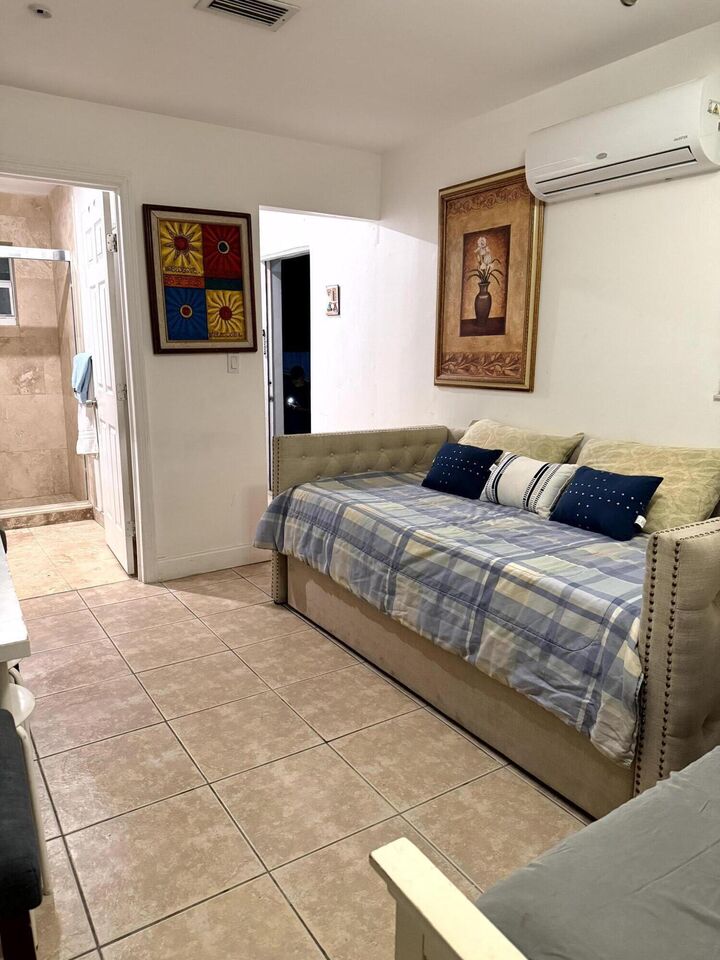 Property Photo:  2452 Madison Street Side  FL 33020 