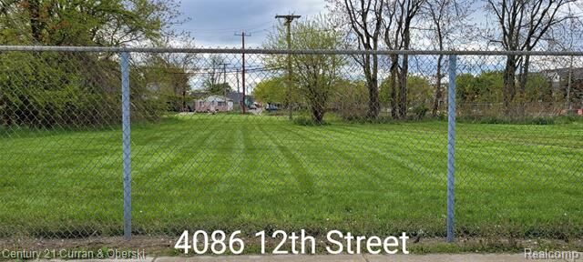 Property Photo:  4086 12th Street  MI 48229 