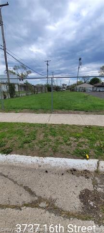 Property Photo:  3727 16th Street  MI 48229 