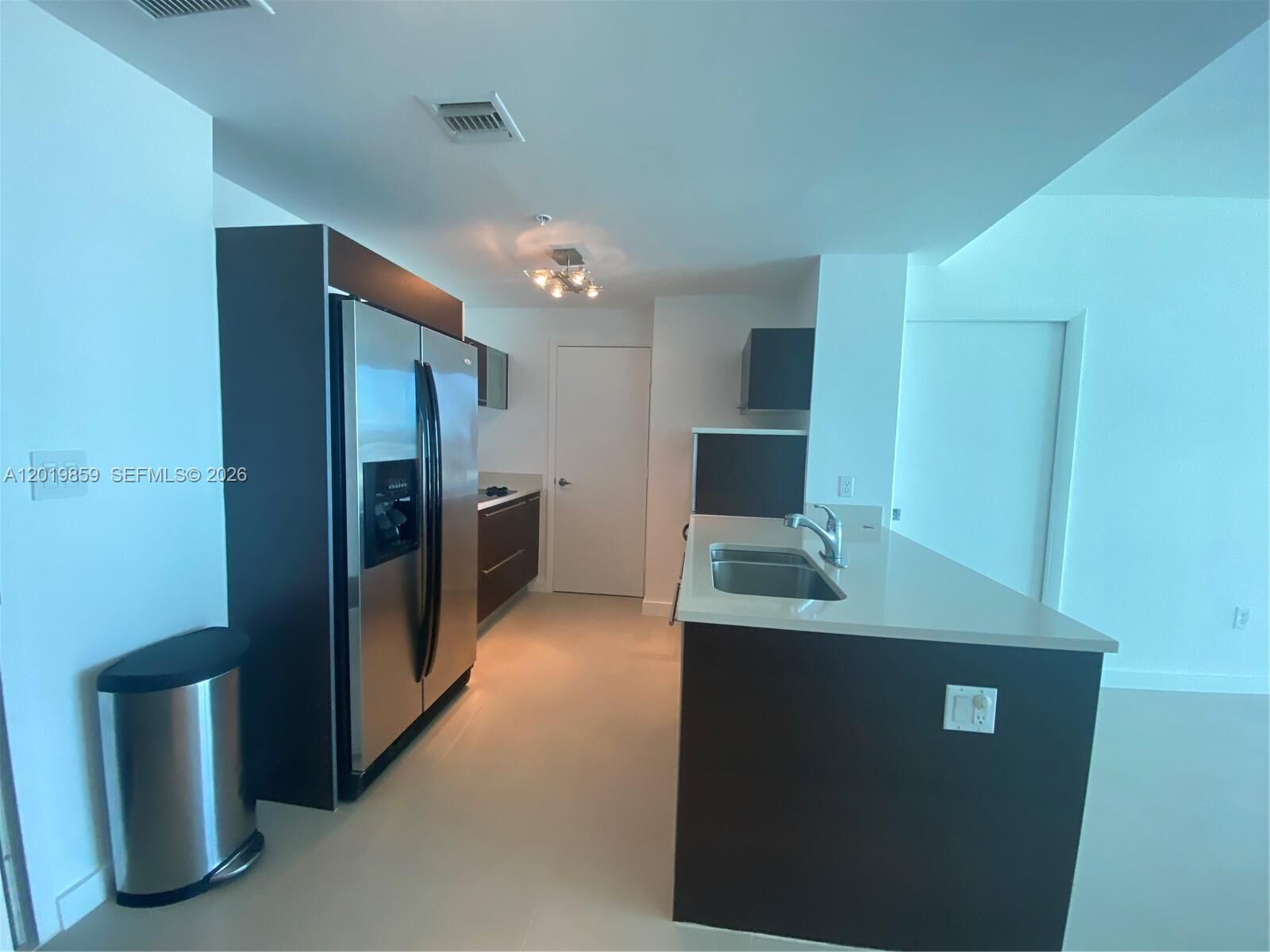 Property Photo:  1900 N Bayshore Dr 3216  FL 33132 