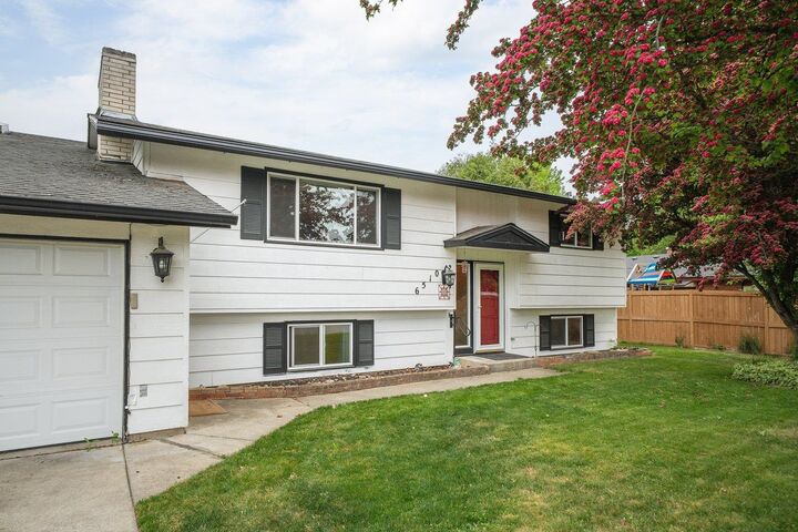 Property Photo: 6510 E 10th Ave WA 99212