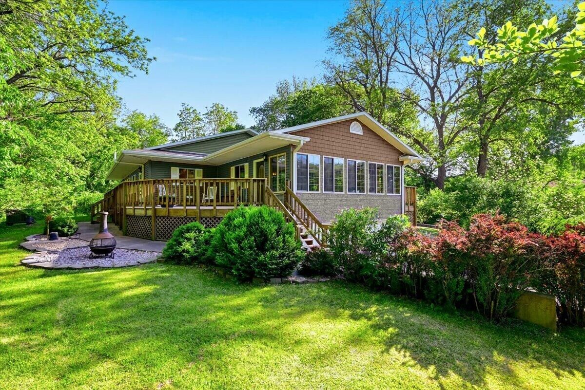 Property Photo:  2656 Wa-Shaw-Tee Road  IA 51640 