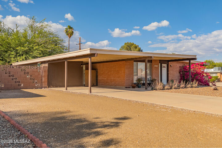 Property Photo: 8149 E Colette Place AZ 85710