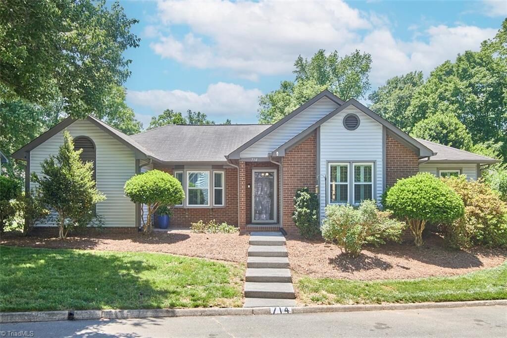 Property Photo:  714 Woodbury Knolls Drive  NC 27104 