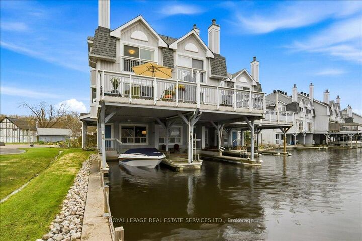 Property Photo: 30 Laguna Parkway 4 ON L0K 1B0
