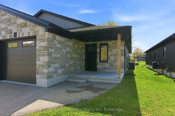 Property Photo: 152 Sills Street ON N0K 1W0