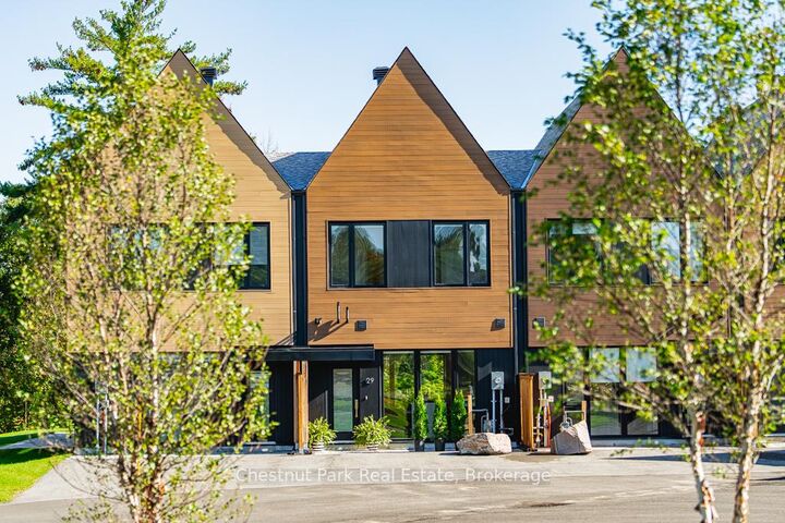 Property Photo: 29 Rockmount Crescent ON P1P 0A6