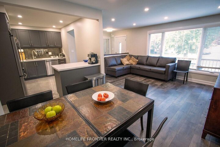 Property Photo: 59 Dowswell Drive ON M1B 1H5