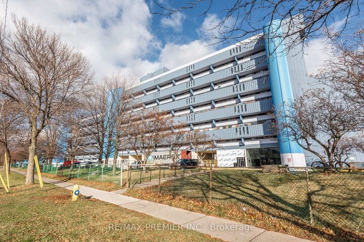 Property Photo: 4673 Jane Street 612 ON M3N 2L1