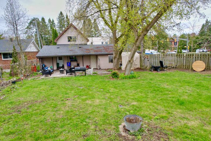 Property Photo: 209 Dill St Street ON P1L 1E6