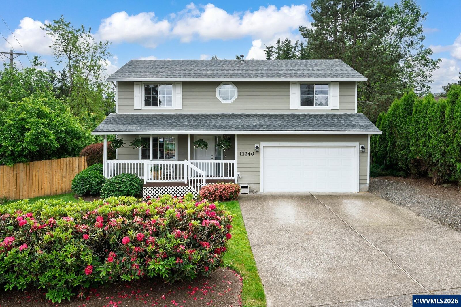 Property Photo:  11240 SE Cranberry Lp  OR 97015 
