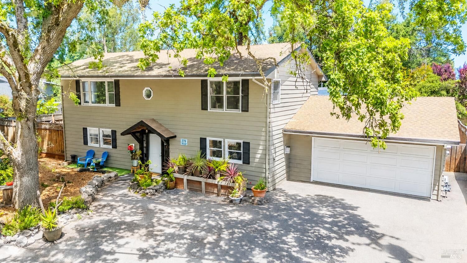 Property Photo:  279 Valparaiso Avenue  CA 94931 