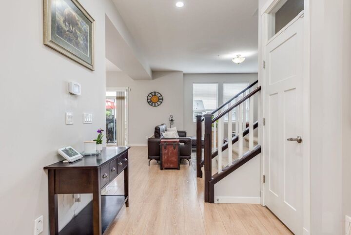 Property Photo:  24406 113 Avenue  BC V2W 0H4 