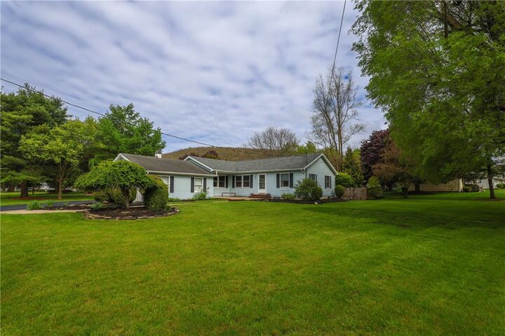 Property Photo:  41 Lloyd Drive  NY 14845 