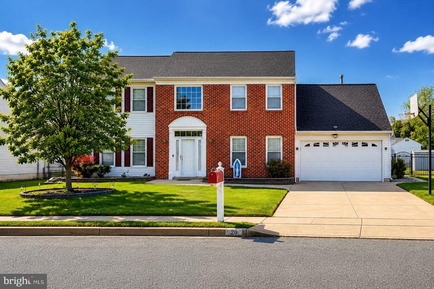 Property Photo:  20 Cortland Lane  NJ 08080 