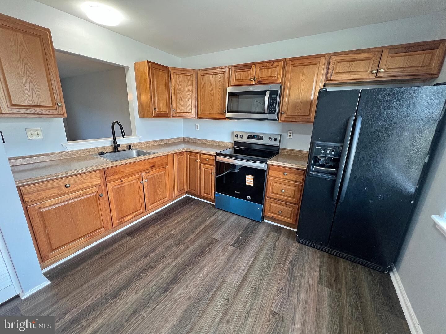 Property Photo:  1049 Old Forge Road  DE 19720 