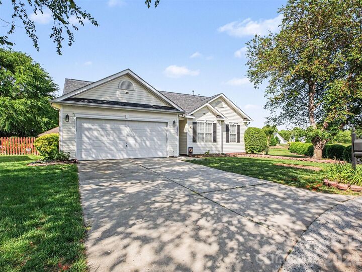 Property Photo:  2260 Shumard Circle  NC 28079 