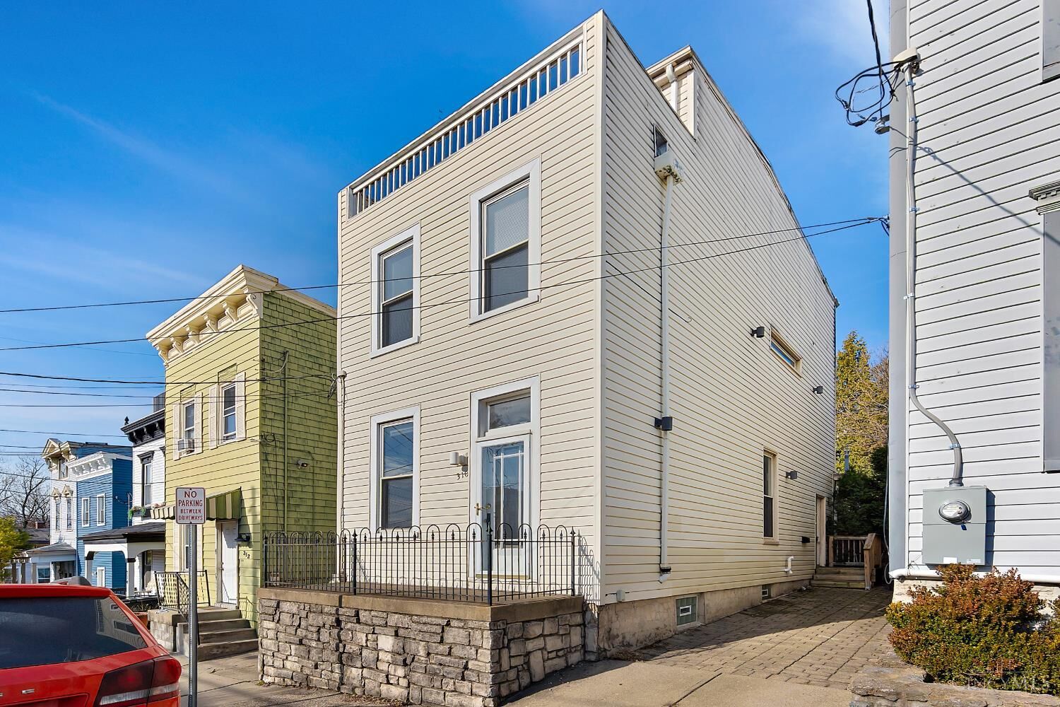 Property Photo: 310 Klotter Avenue OH 45219