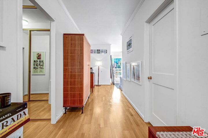 Property Photo: 999 N Doheny Dr CA 90069