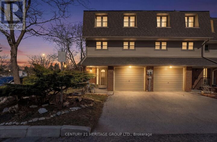 Property Photo:  24 Purple Sageway 40  ON M2H 2Z5 