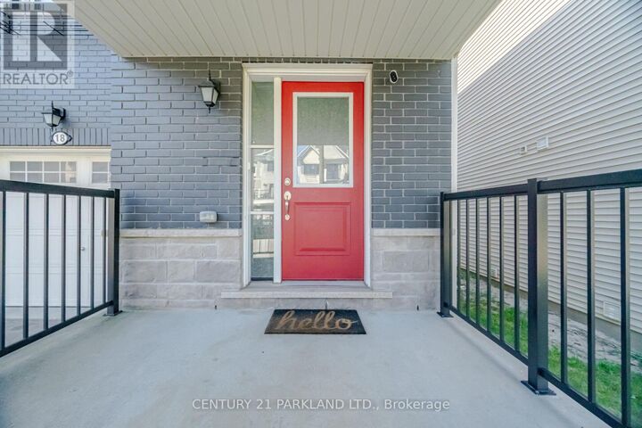 Property Photo:  18 Wimshaw Lane  ON L4A 8B7 