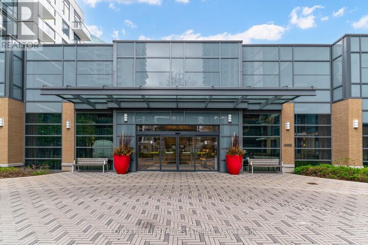 Property Photo: 55 Ann O'Reilly Road Ph34 ON M2J 0C9
