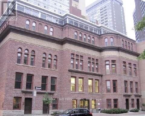 Property Photo:  11 St. Joseph Street 910  ON M4Y 3G4 